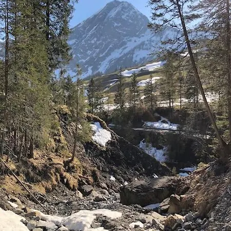 1-room * Directly By The Cable Car * Bernese Alps