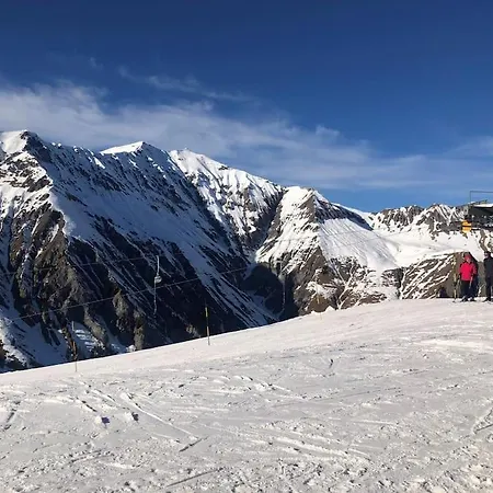 Lejlighed 1-room * Directly By The Cable Car * Bernese Alps *
